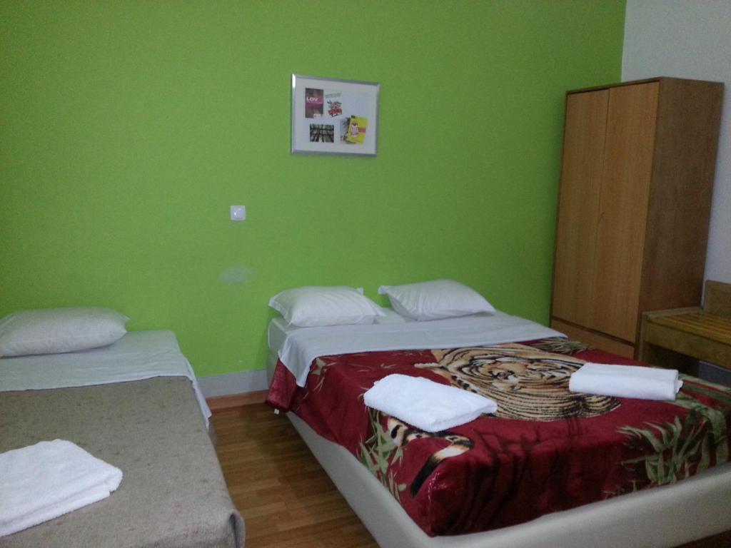 City Centre Anjos Guesthouse Лиссабон Номер фото